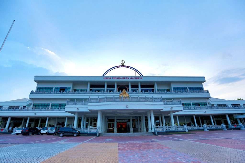 Vihara-Duta-Maitreya