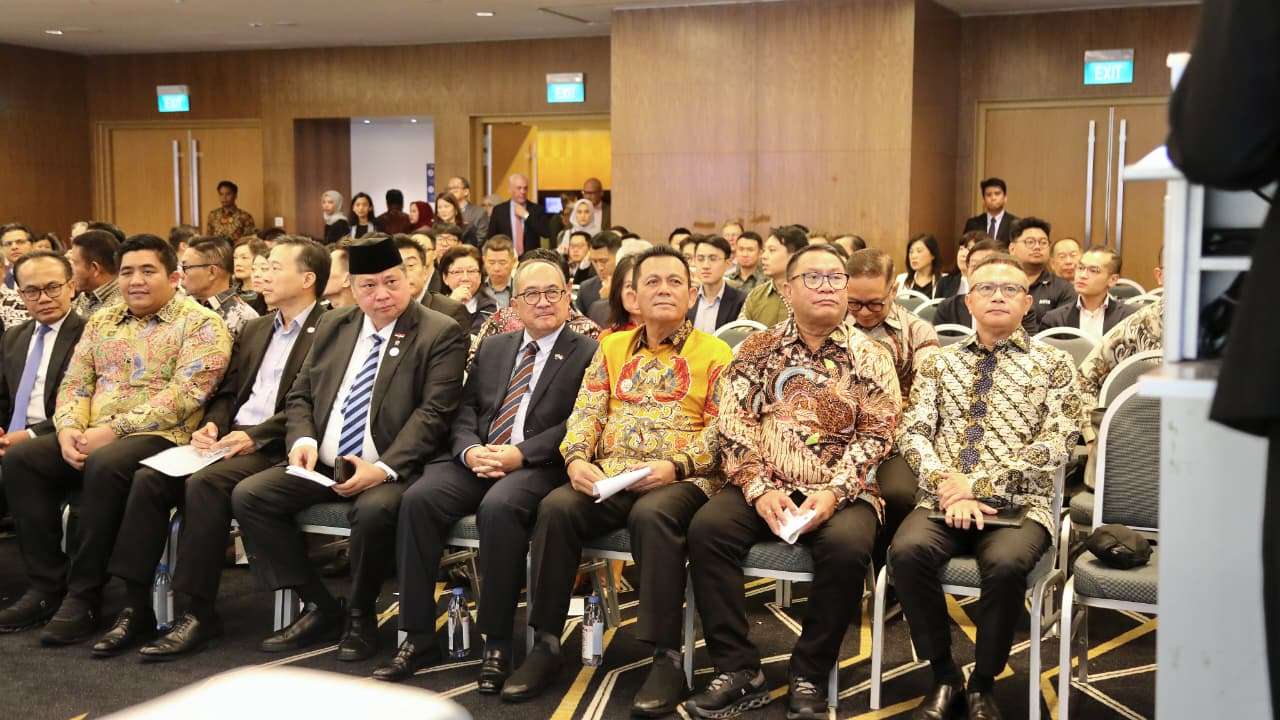 Batam Umumkan Komitmen Investasi USD 10 Miliar pada Forum Bisnis di Singapura - BP Batam